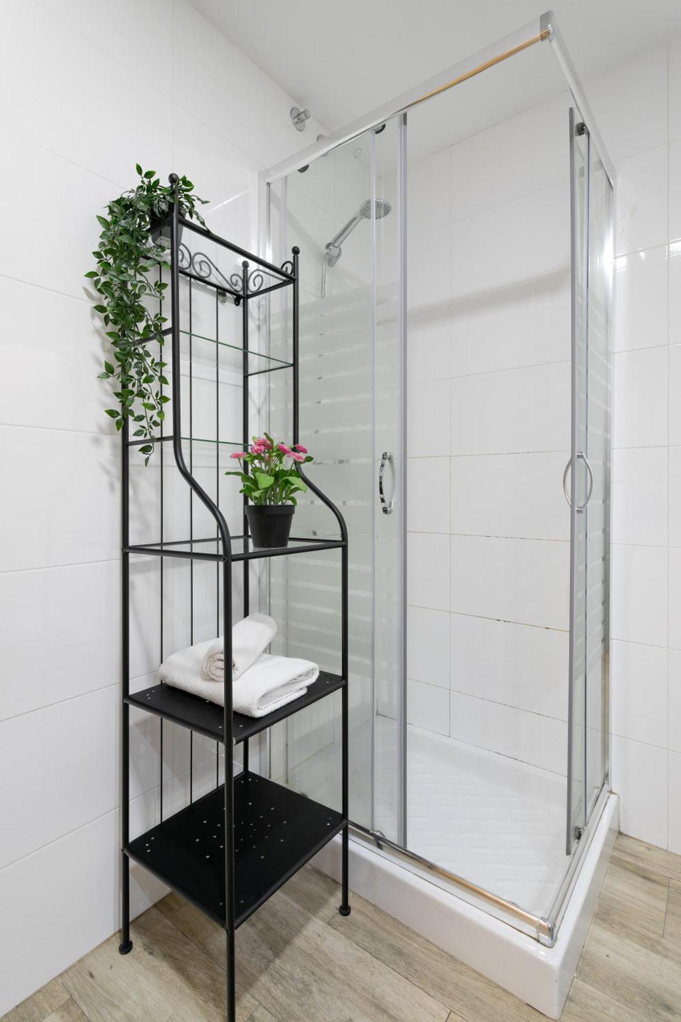 Apartamentos San Leandro, Centro Аликанте Екстериор снимка