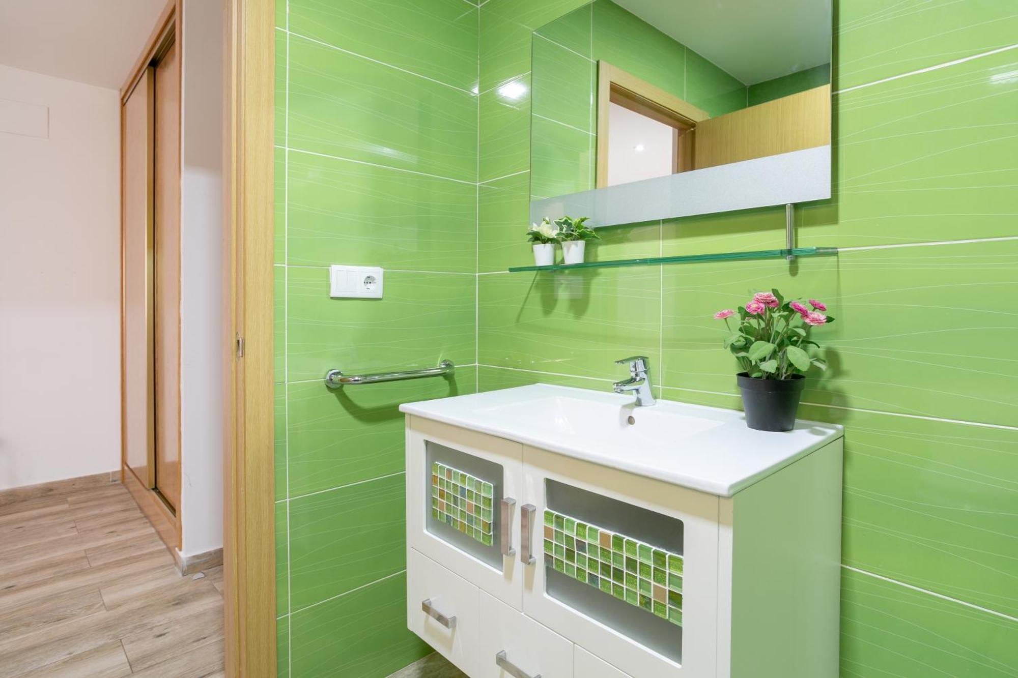 Apartamentos San Leandro, Centro Аликанте Екстериор снимка